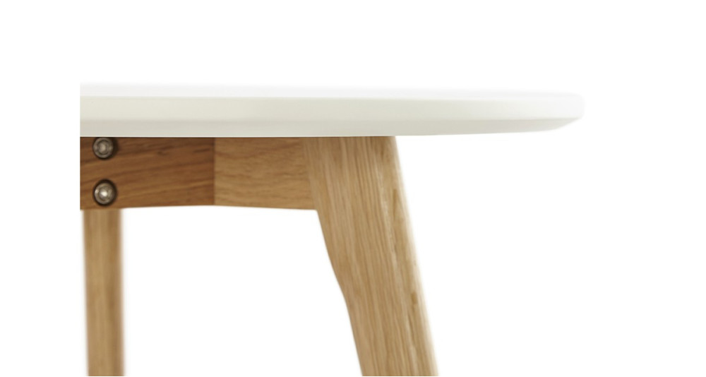Tables basses gigognes scandinaves blanches et pieds bois Glodia