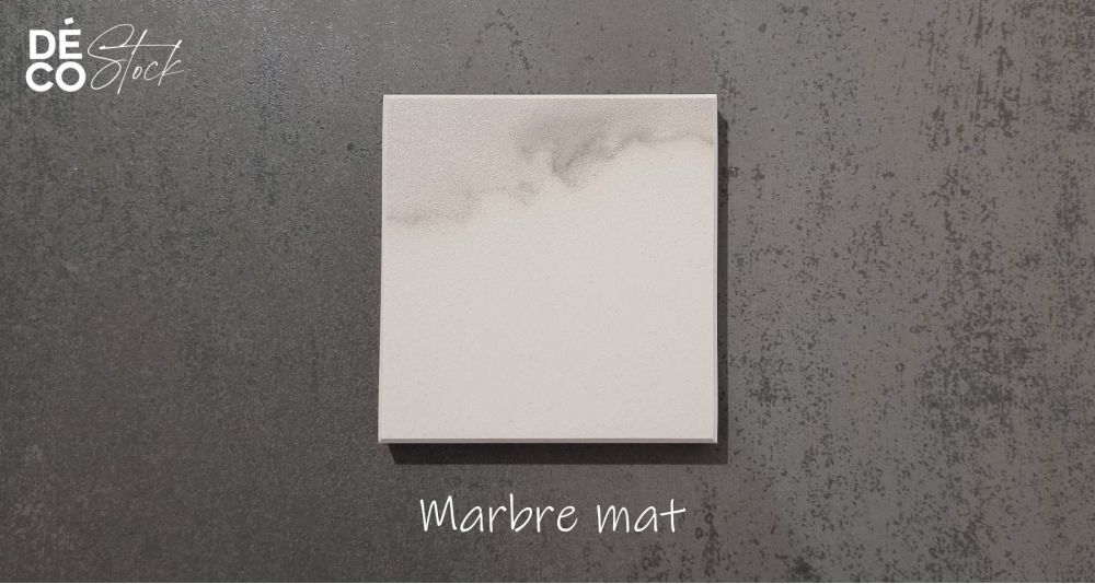 Table basse contemporaine à plateaux bicolores pivotants Mathilde