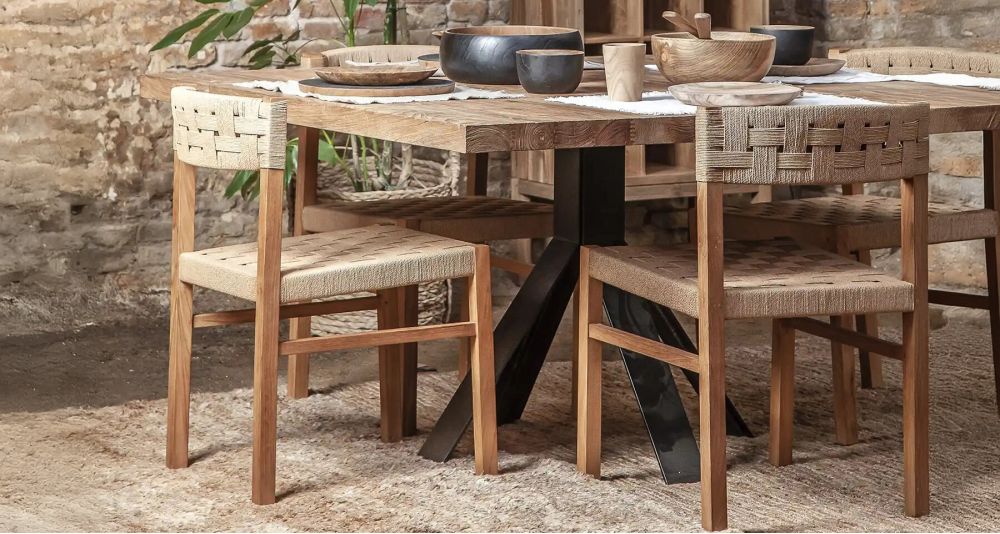 Table carrée en teck recyclé 140 x 140 cm Jati