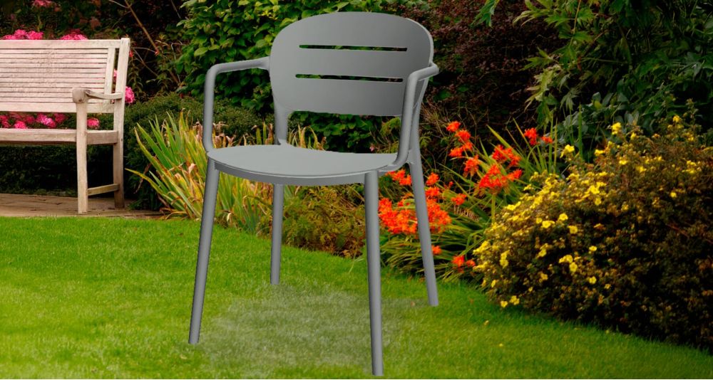 Lot 16 chaises avec accoudoirs Bella