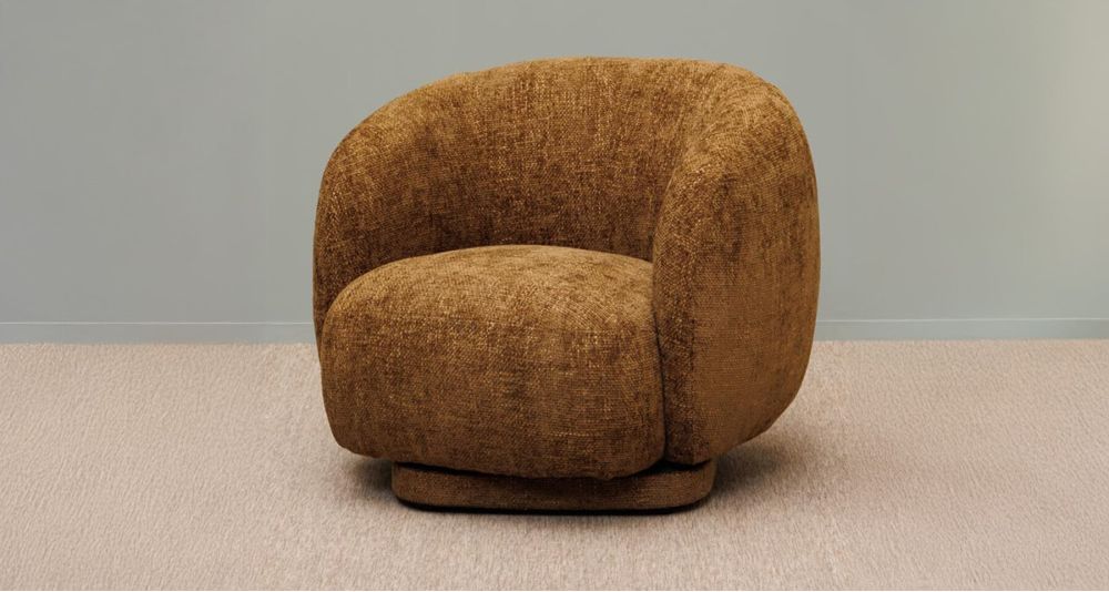 Fauteuil Moeraki rotatif en tissu, confort design enveloppant